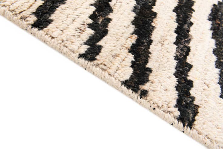 Detail image of 3' 10 x 14' 10 Hand Knotted Moroccan Wool Runner Rug