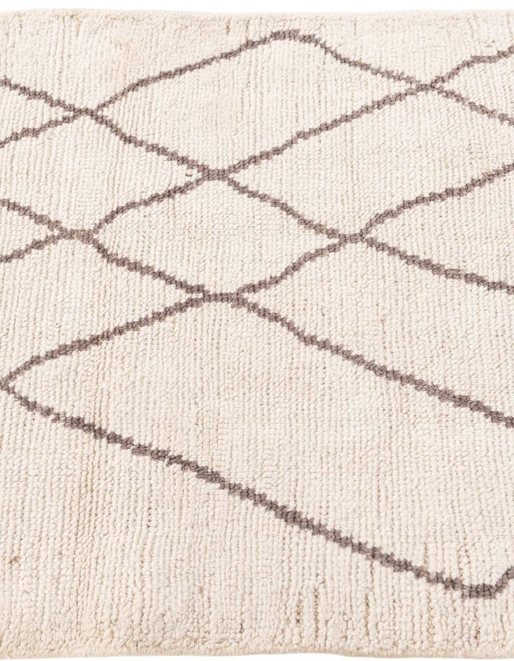 Detail image of 2' 8 x 12' Hand Knotted Moroccan Wool Runner Rug