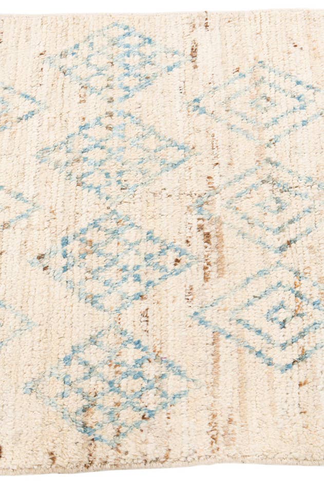 Detail image of 3' 1 x 15' 10 Hand Knotted Moroccan Wool Runner Rug