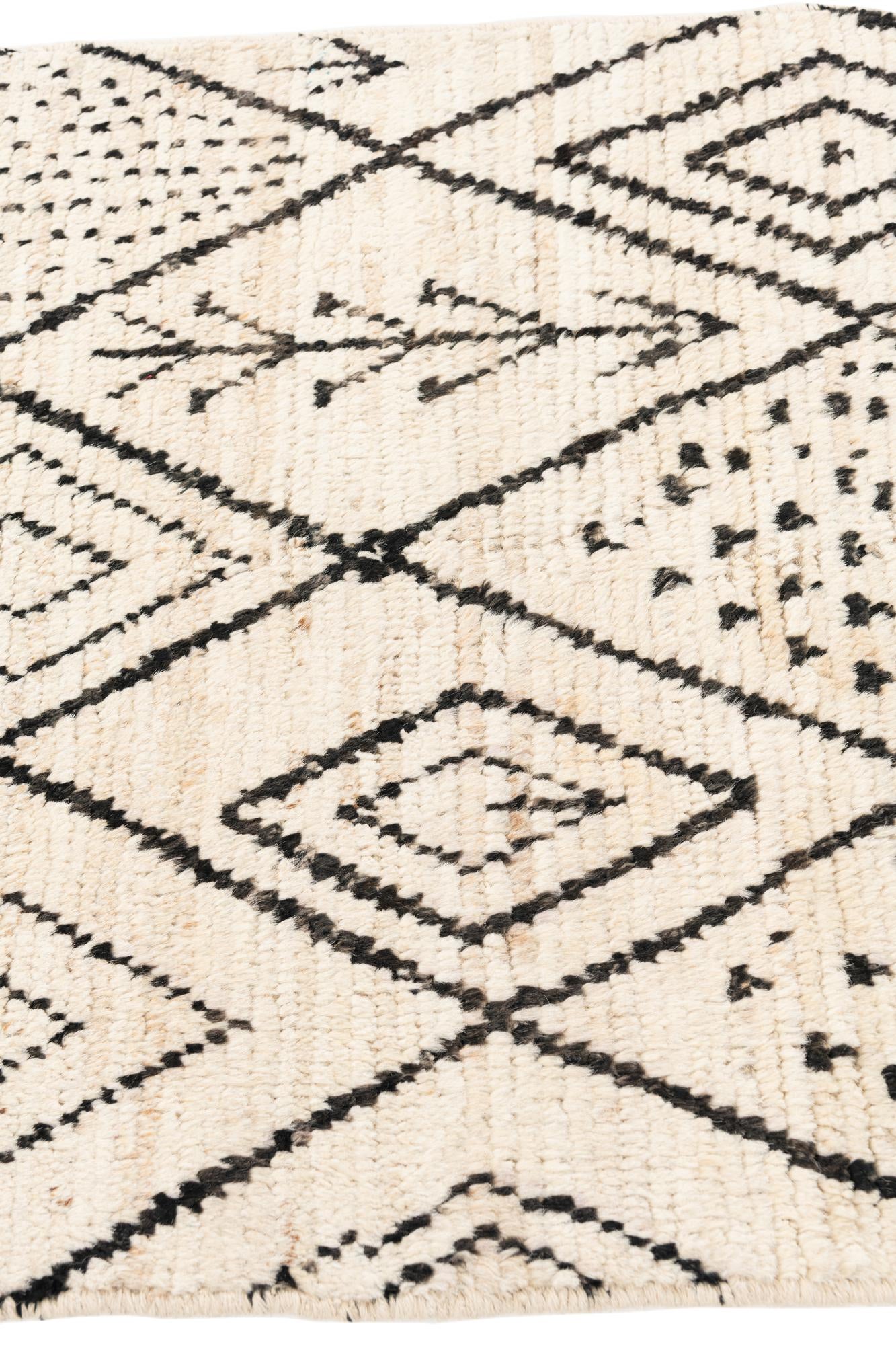2' 9 x 13' 7 Hand Knotted Moroccan Wool Runner Rug