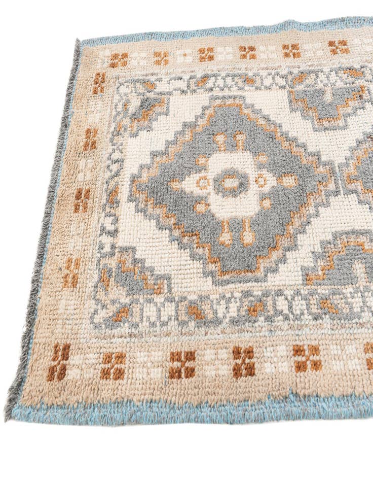 Detail image of 3' x 8' 8 Hand Knotted Moroccan Wool Runner Rug