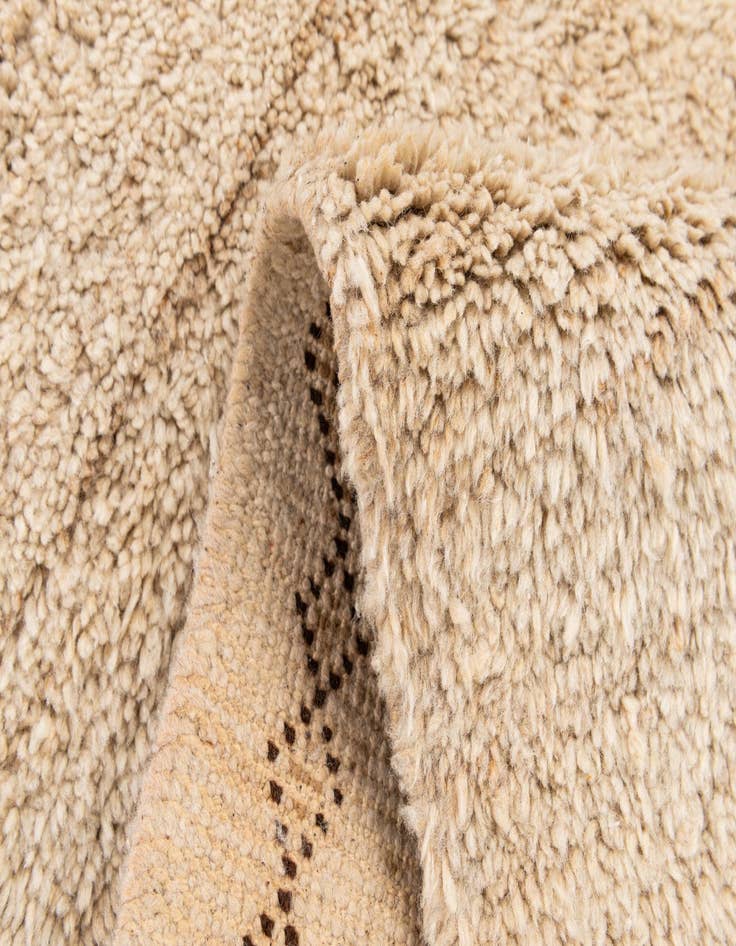 Detail image of 2' 3 x 4' 6  Hand Knotted Moroccan Wool Runner Rug