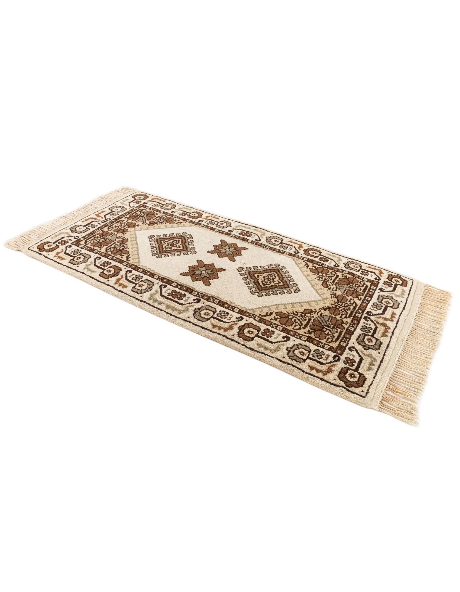 2' 5 x 4' 8 Hand Knotted Moroccan Wool Runner Rug