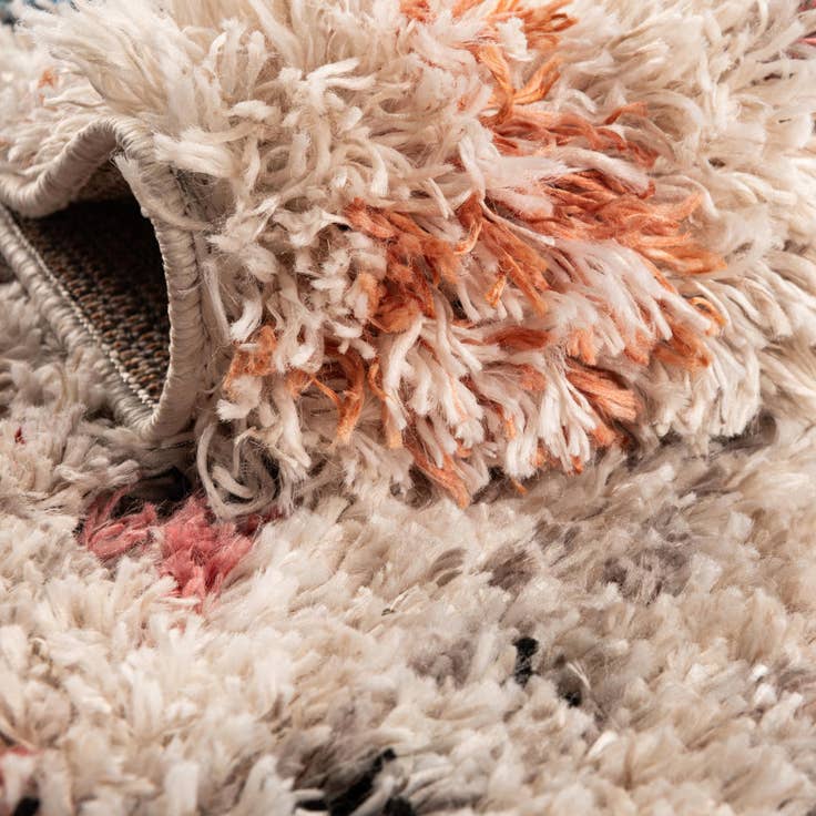Detail image of 2' x 5' Morocco Runner Rug
