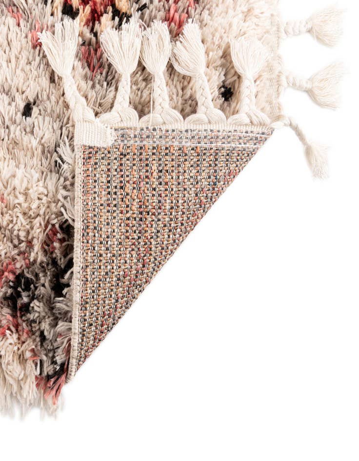 Detail image of 2' x 5' Morocco Runner Rug