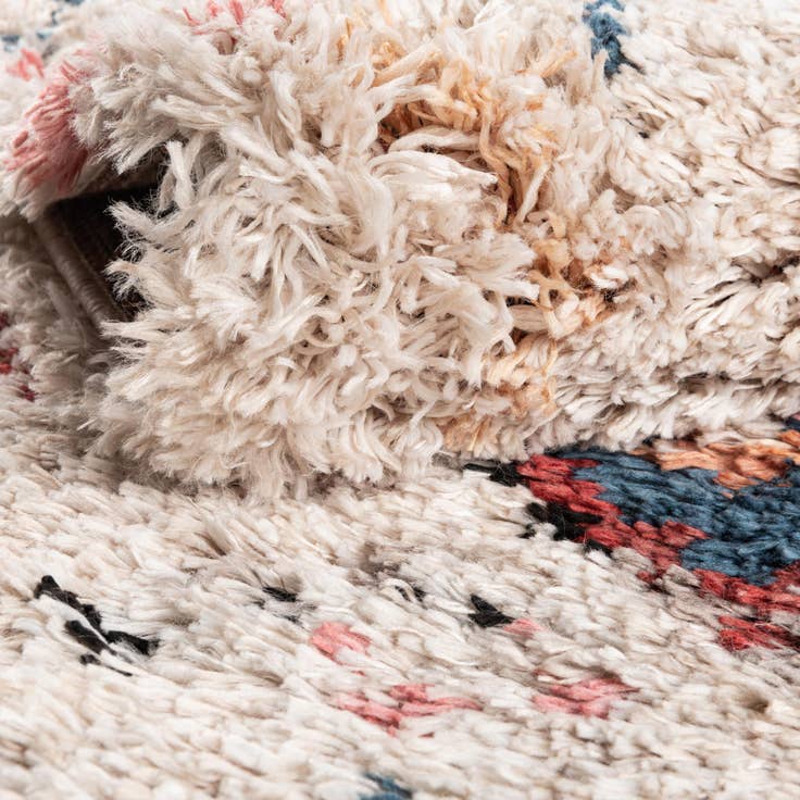 Detail image of 2' x 5' Morocco Runner Rug