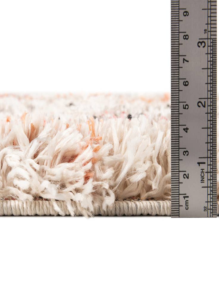 Detail image of 2' x 5' Morocco Runner Rug