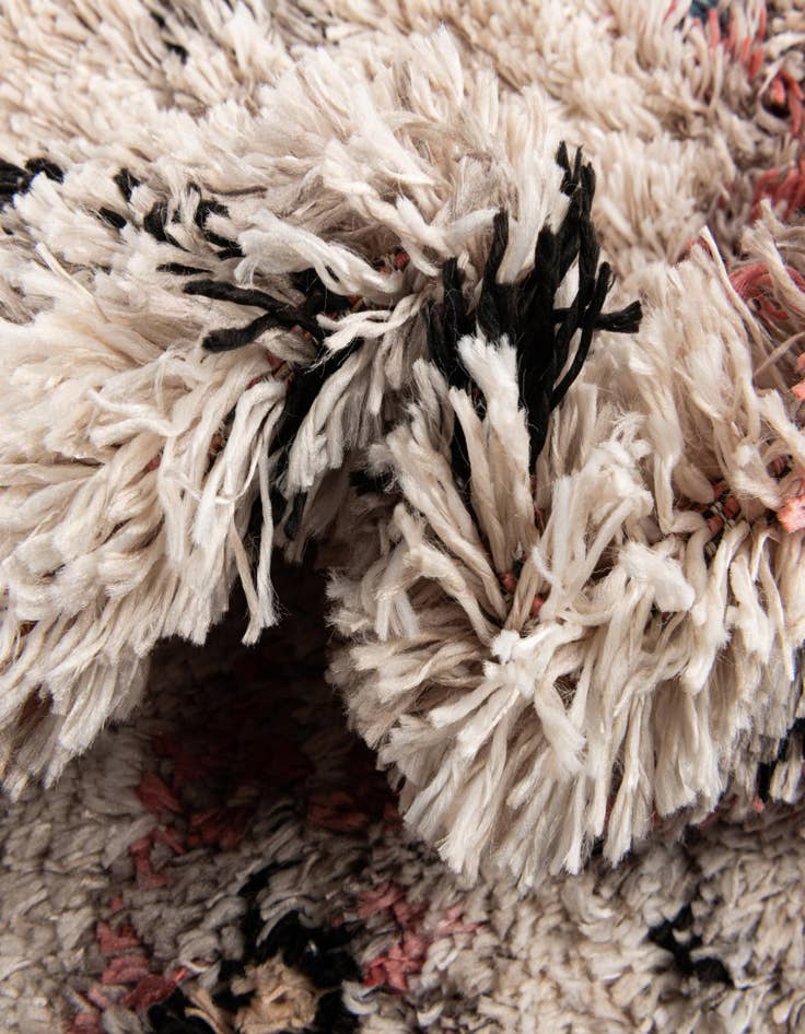 Detail image of 2' x 5' Morocco Runner Rug