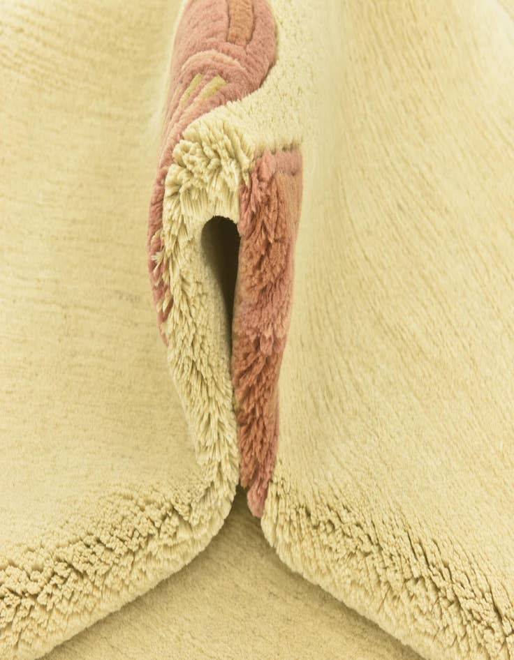 Detail image of 4' 7 x 9' 10  Hand Knotted Nepal Wool Runner Rug