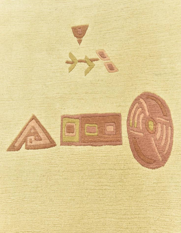 Detail image of 4' 7 x 9' 10  Hand Knotted Nepal Wool Runner Rug