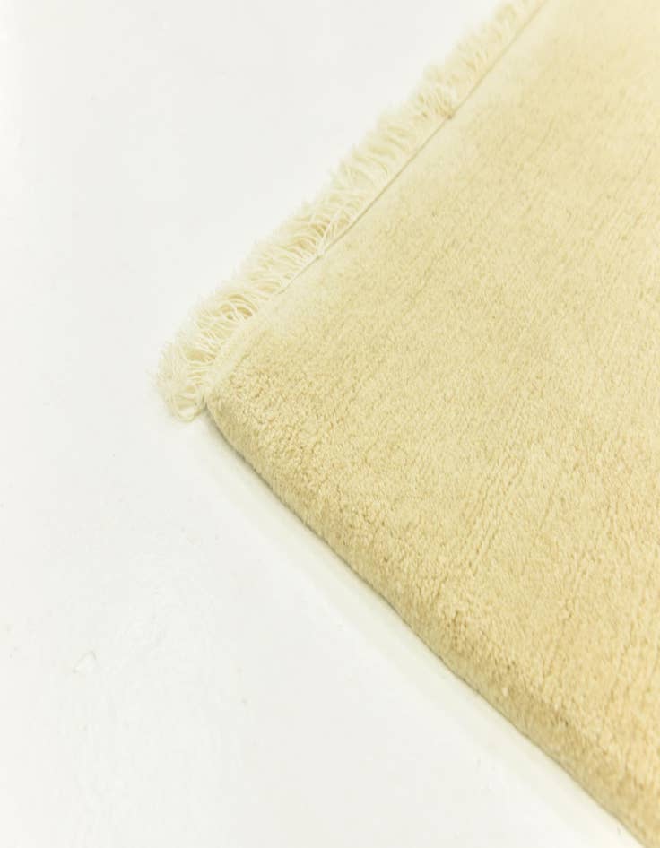 Detail image of 4' 7 x 9' 10  Hand Knotted Nepal Wool Runner Rug