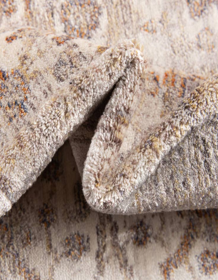 Detail image of 2' 2 x 8' Noble Runner Rug