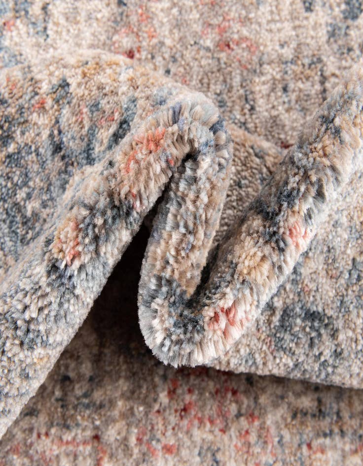 Detail image of 2' 2 x 6' Noble Runner Rug