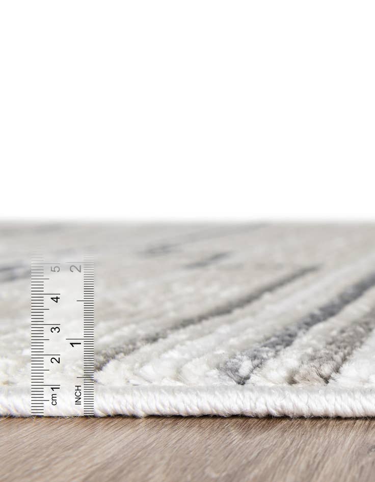 Detail image of 2' x 8' Odyssey Runner Rug