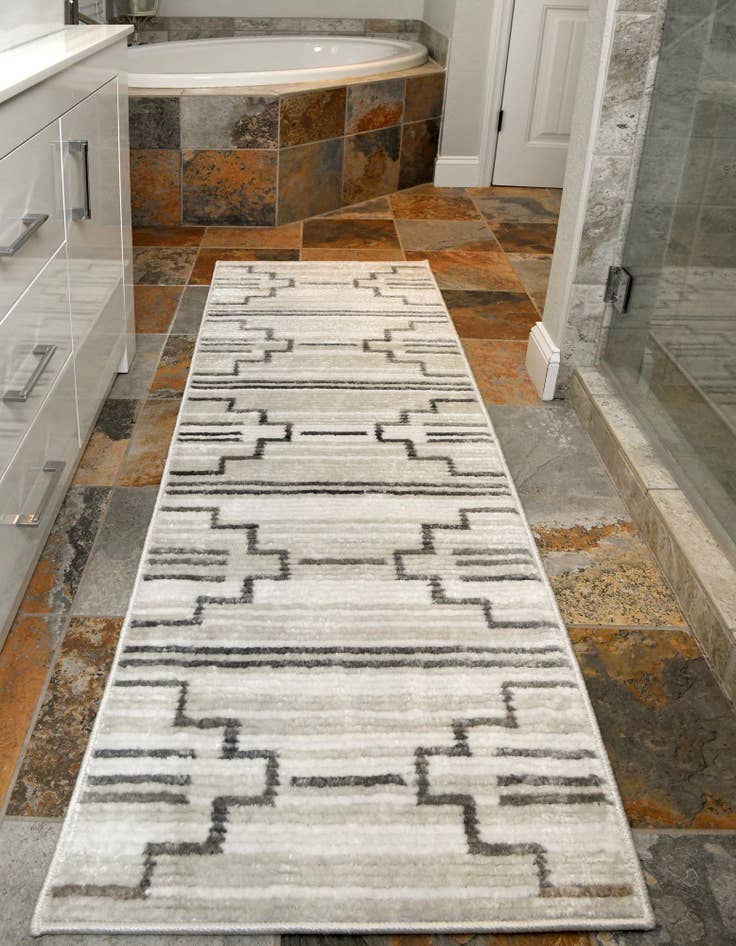 Detail image of 2' x 6' Odyssey Runner Rug