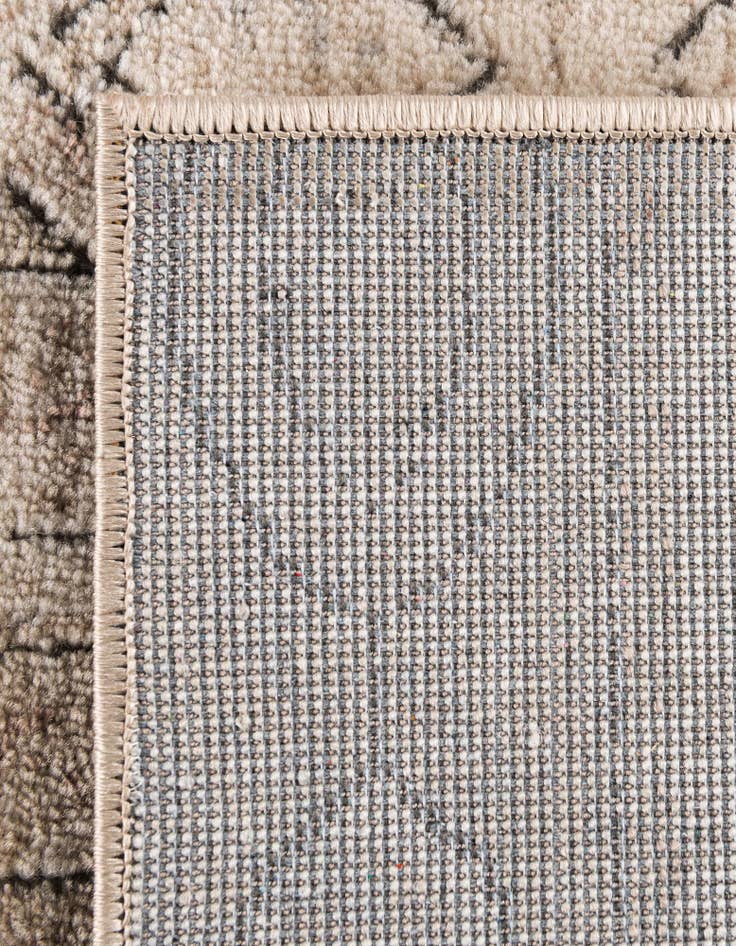 Detail image of 2' 7 x 13' Oregon Runner Rug