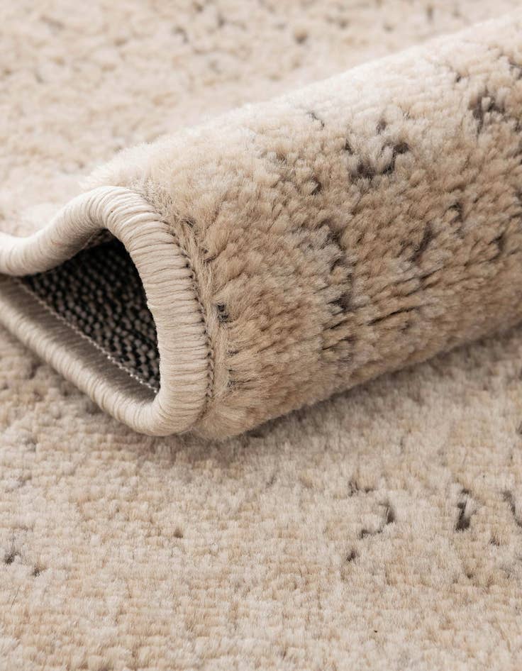 Detail image of 2' 2 x 12' Oregon Runner Rug