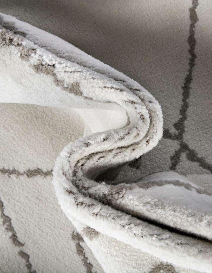 2' 7 x 12' Oslo Runner Rug