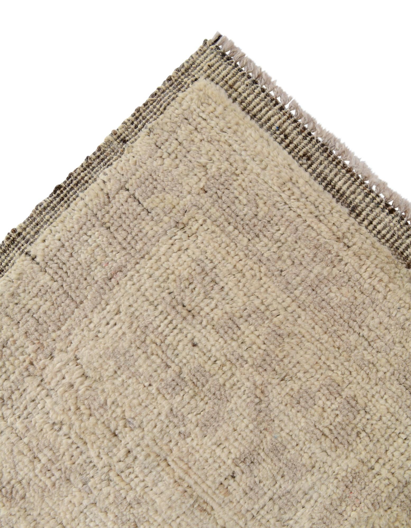 2' 9 x 10' 3 Hand Knotted Oushak Wool Runner Rug