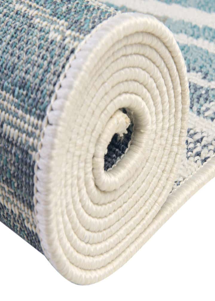 2' 7 x 12' Easy-Clean Coastal Indoor / Outdoor Runner Rug