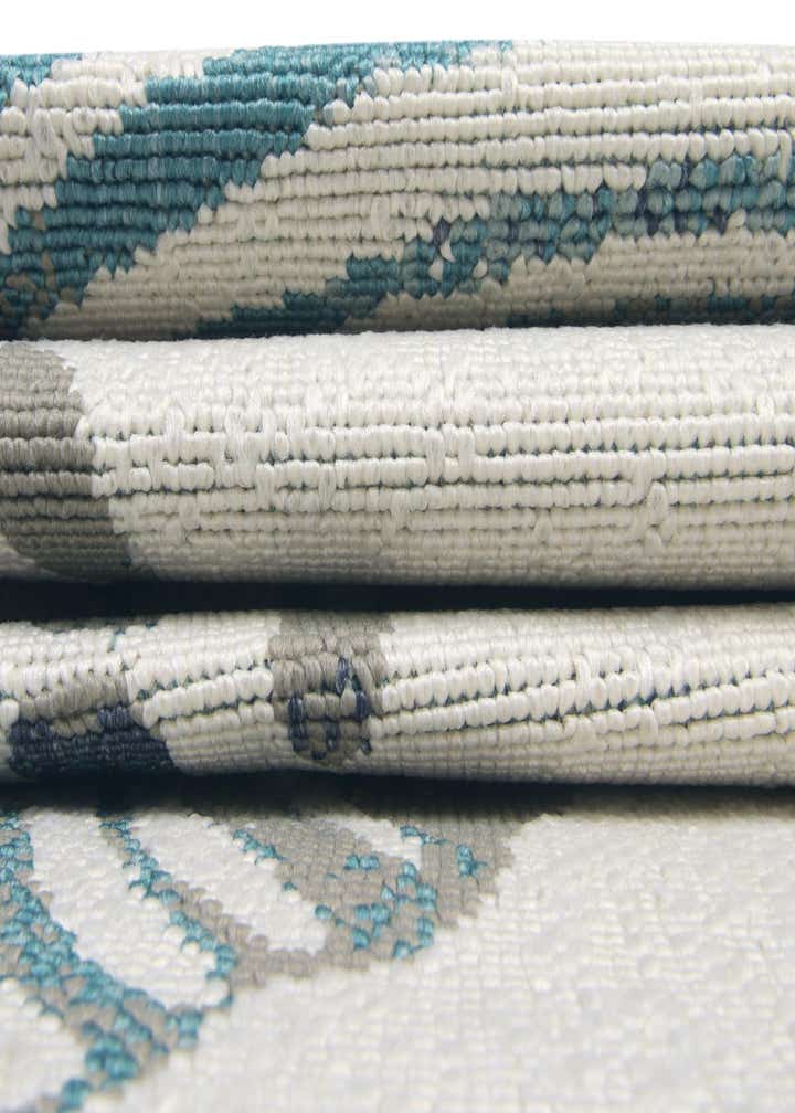 2' 7 x 12' Easy-Clean Coastal Indoor / Outdoor Runner Rug
