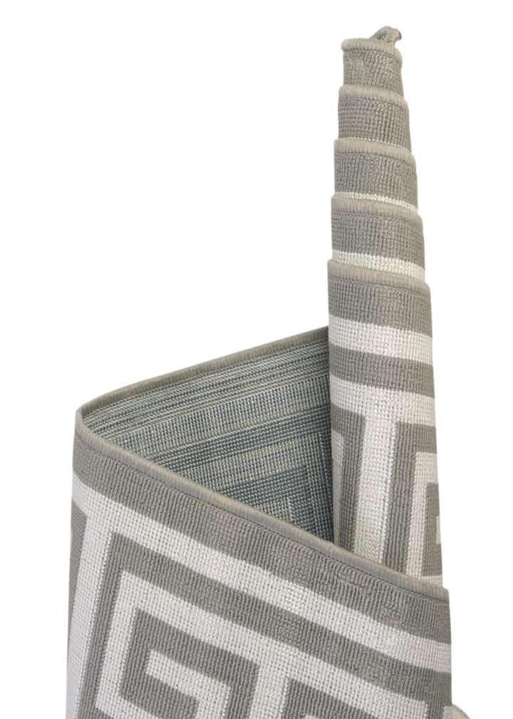 2' x 8' Easy-Clean Coastal Indoor / Outdoor Runner Rug