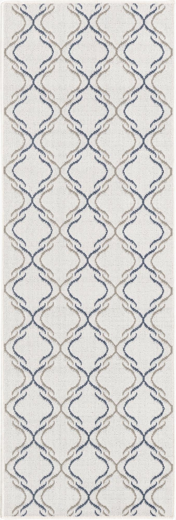 2' x 6' Washable Lattice Indoor / Outdoor Runner Rug