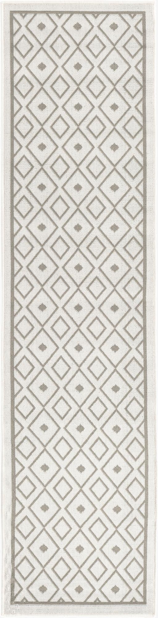 2' x 8' Washable Lattice Indoor / Outdoor Runner Rug