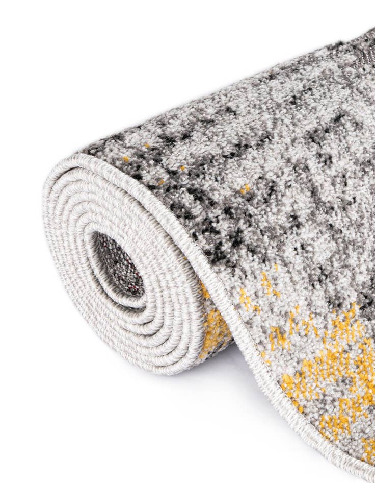 Detail image of 2' x 6'  Washable Modern Indoor / Outdoor Runner Rug