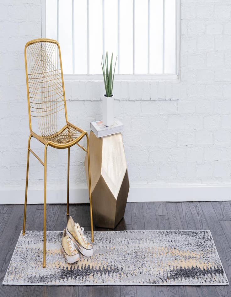 Detail image of 2' x 6'  Washable Modern Indoor / Outdoor Runner Rug