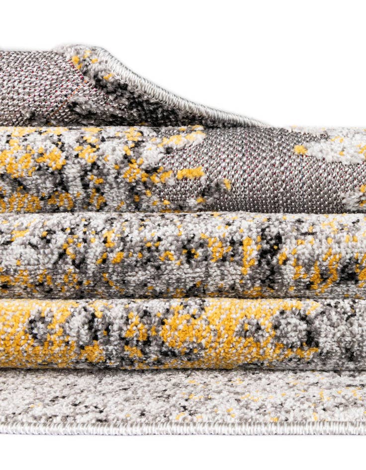 Detail image of 2' x 6'  Washable Modern Indoor / Outdoor Runner Rug