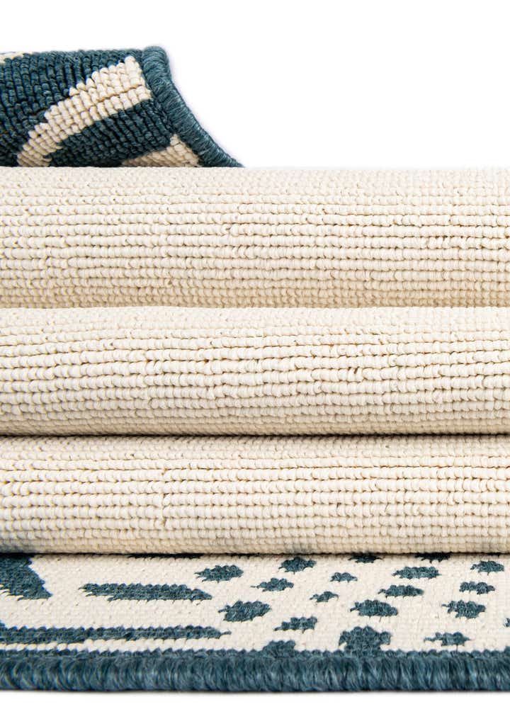 2' x 5' Easy-Clean Safari Indoor / Outdoor Runner Rug