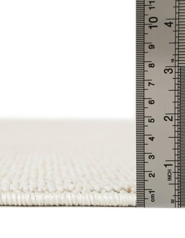 Detail image of 2' x 6' 1 Easy-Clean Solid Indoor / Outdoor Runner Rug
