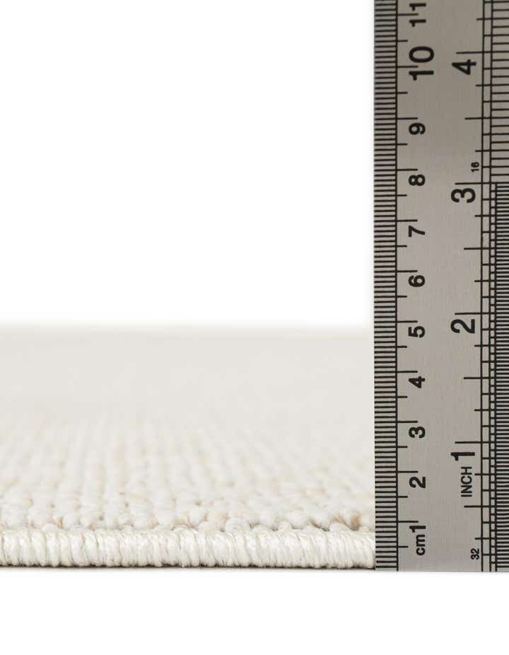 2' x 8' Easy-Clean Solid Indoor / Outdoor Runner Rug