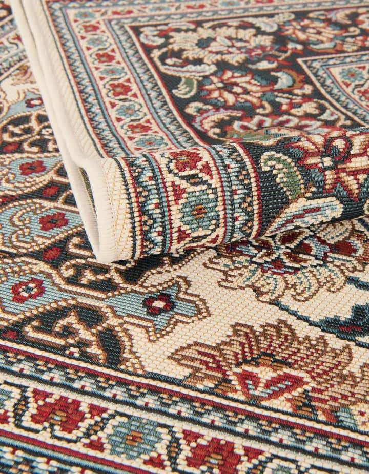 2' x 5' 1 Easy-Clean Traditional Indoor / Outdoor Runner Rug