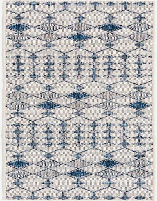 Detail image of 2' x 8' Easy-Clean Trellis Indoor / Outdoor Runner Rug