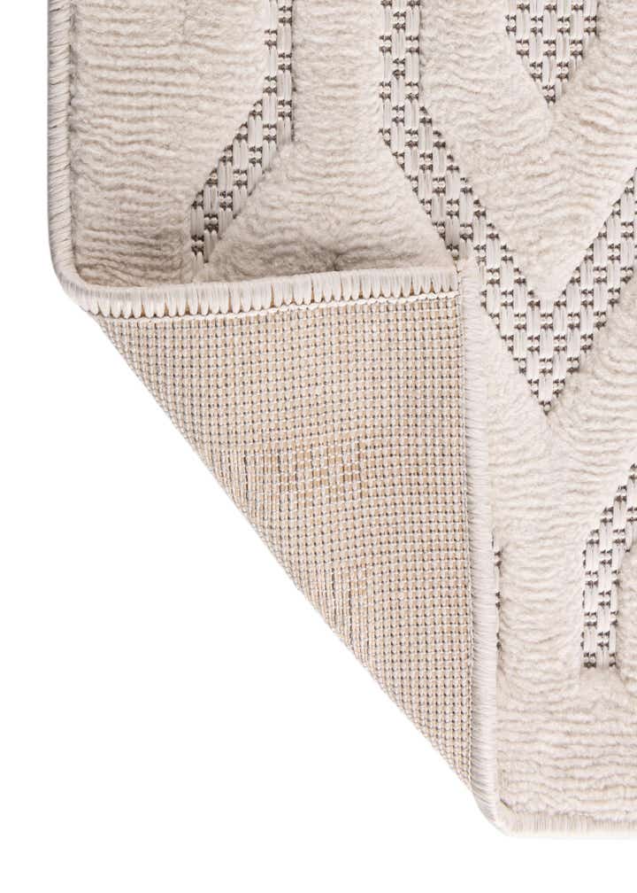 2' x 6' Easy-Clean Trellis Textured Indoor / Outdoor Runner Rug
