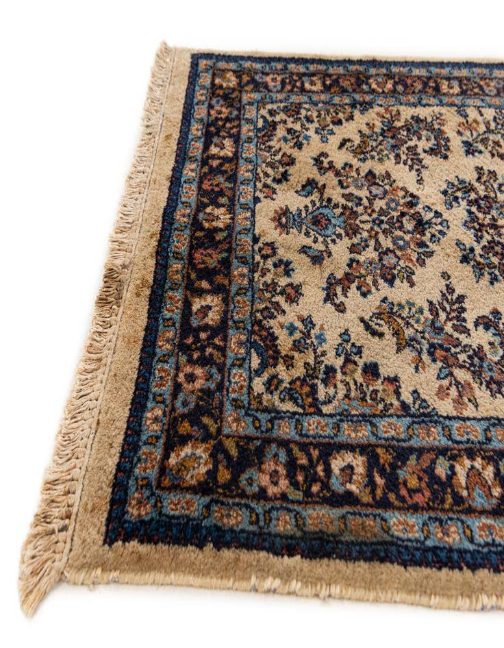 Detail image of 2' 6 x 9' 9 Hand Knotted Sarough Oriental Wool Runner Rug