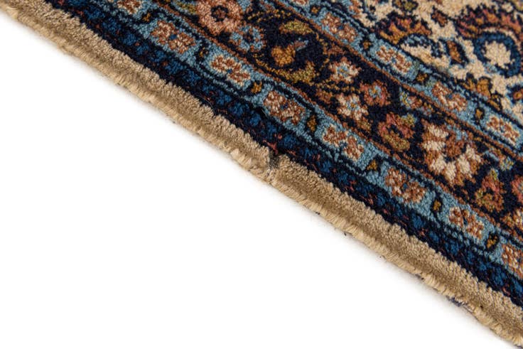Detail image of 2' 6 x 9' 9 Hand Knotted Sarough Oriental Wool Runner Rug