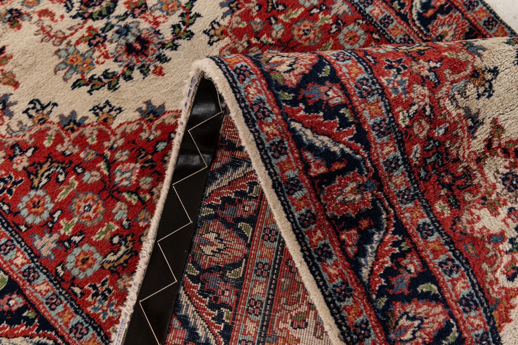 2' 8 x 9' 3 Hand Knotted Sarough Wool Runner Rug