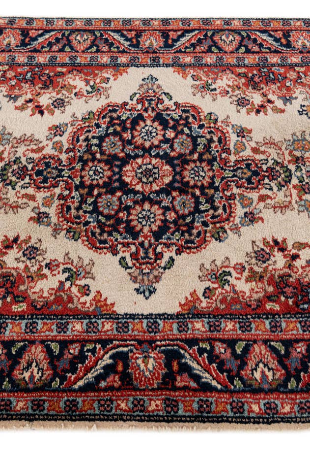 Detail image of 2' 8 x 9' 3 Hand Knotted Sarough Wool Runner Rug