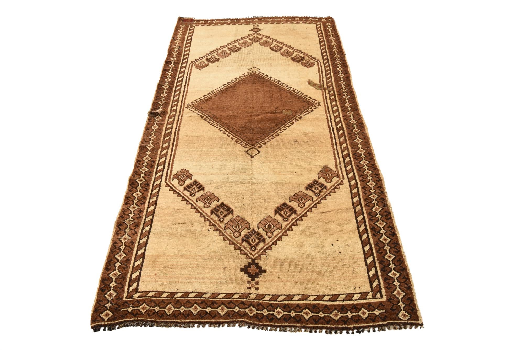 3' 4 x 6' 8 Hand Knotted Shiraz Persian Wool Runner Rug