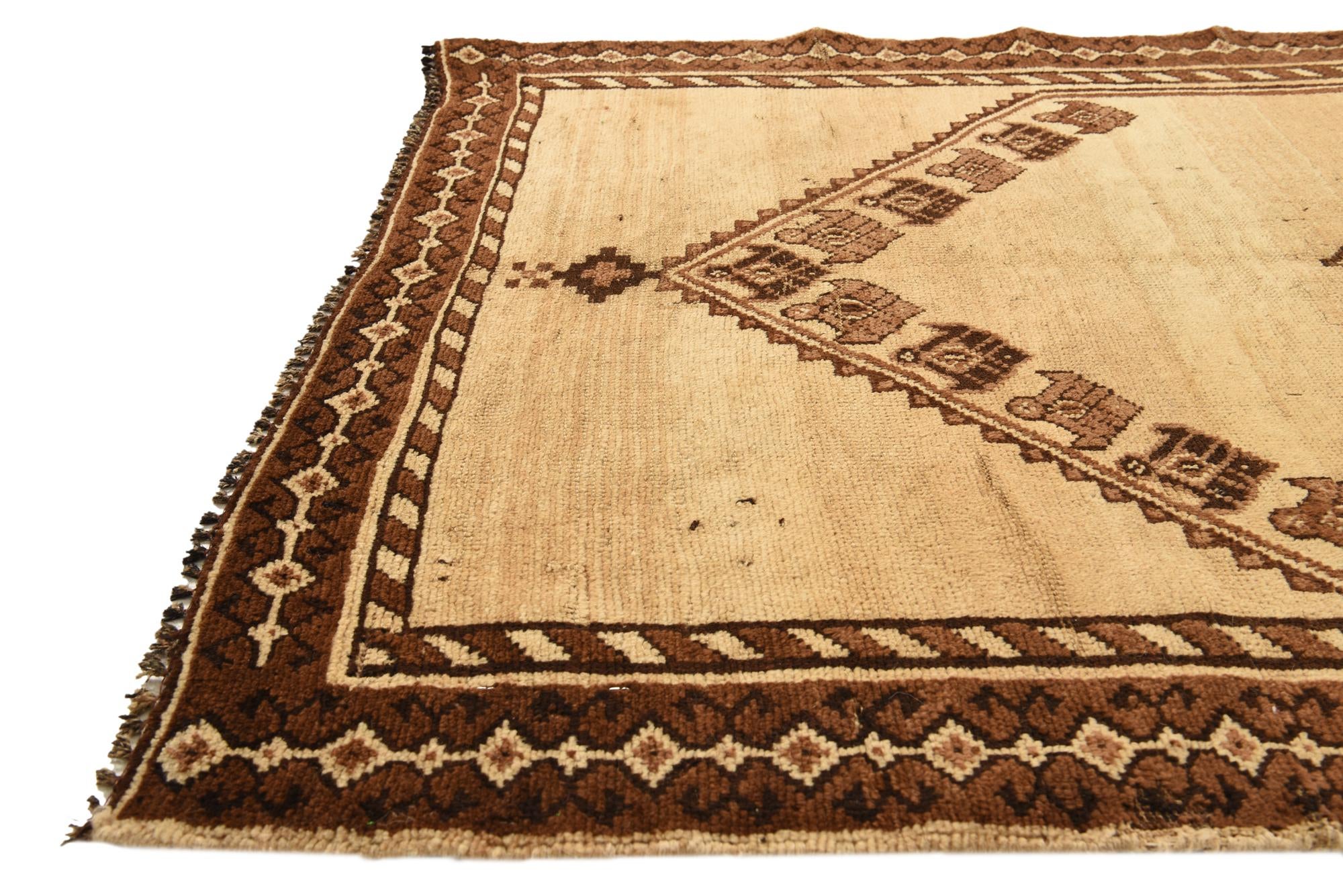 3' 4 x 6' 8 Hand Knotted Shiraz Persian Wool Runner Rug