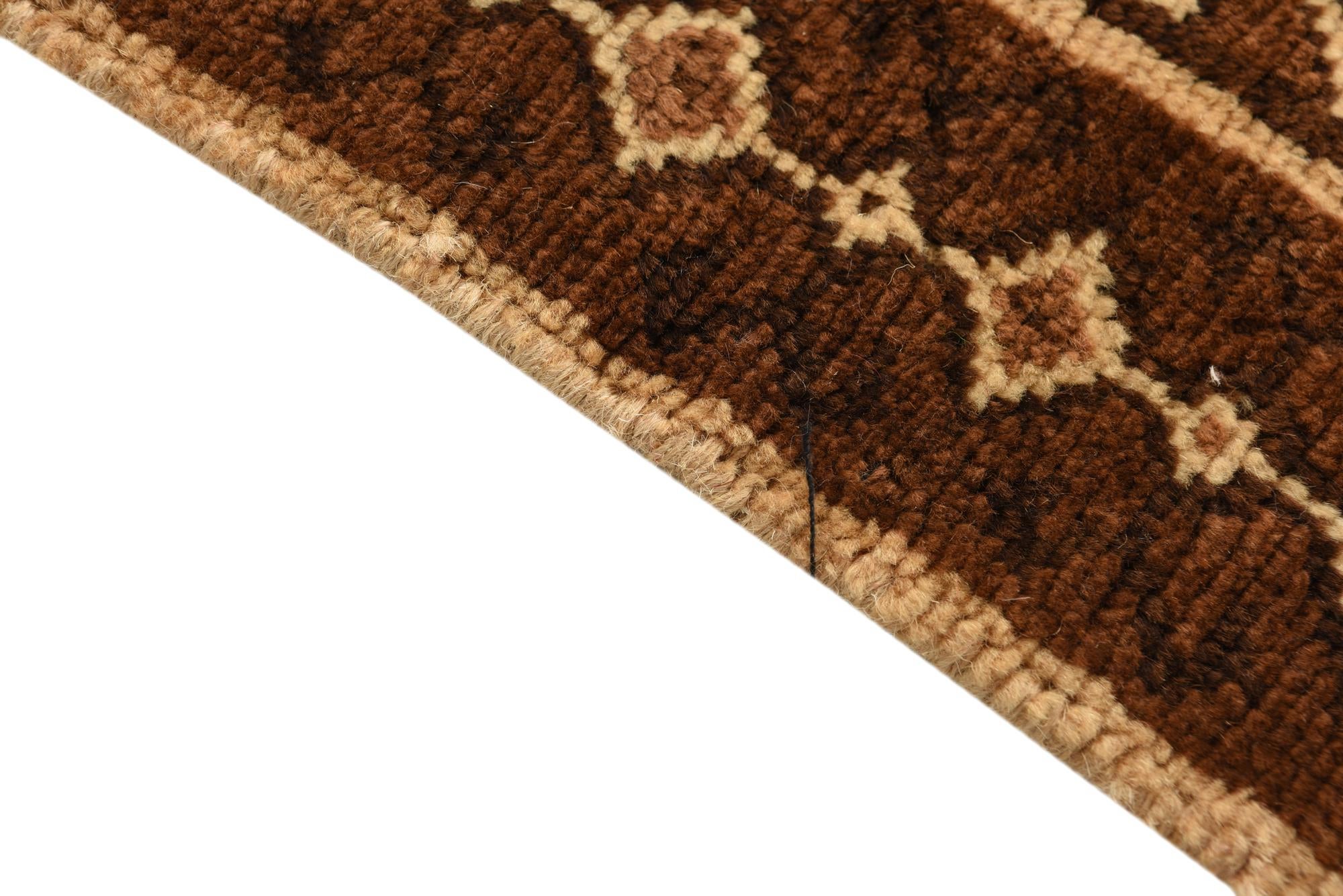 3' 4 x 6' 8 Hand Knotted Shiraz Persian Wool Runner Rug