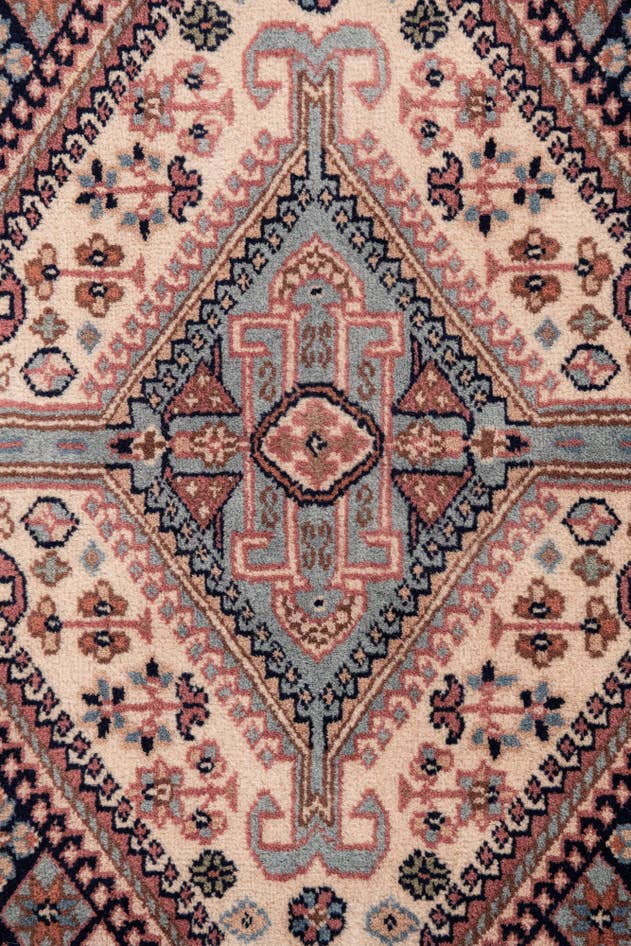 Detail image of 3' x 9' 7 Hand Knotted Shirvan Wool Runner Rug