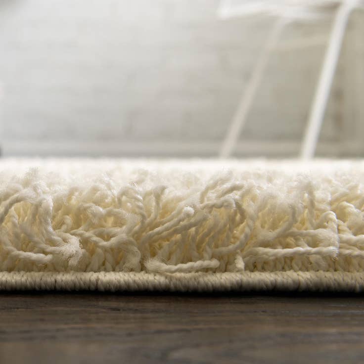 Detail image of 2' x 5' Solid Shag Runner Rug