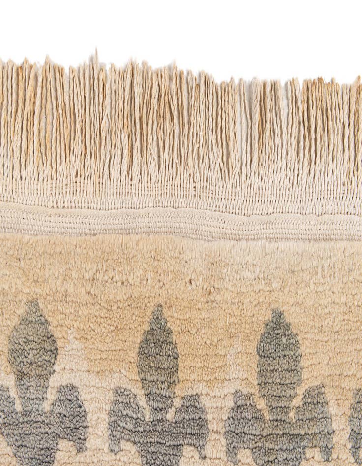 Detail image of 3' 1 x 5' 11  Hand Knotted Tibet Wool Runner Rug