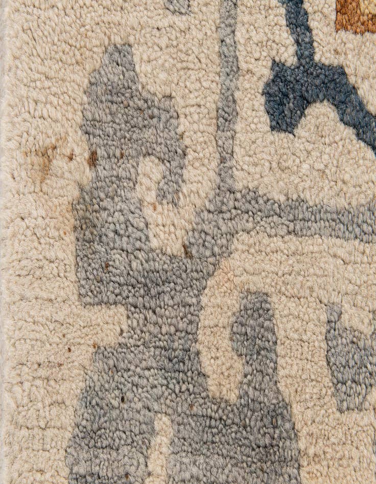 Detail image of 3' 1 x 5' 11  Hand Knotted Tibet Wool Runner Rug