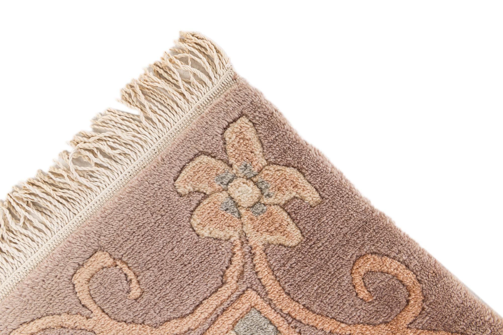 2' 8 x 9' 9 Hand Knotted Tibet Wool Runner Rug