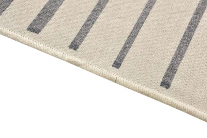 2' 6 x 9' 10 Washable Timeless Runner Rug